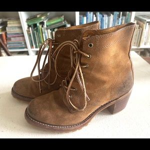 Frye Sabrina Brown Suede Combat Boots size 7.5